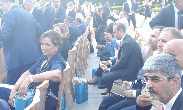 «Πόλεμος» Μπακογιάννη – Μαξίμου για την παρουσία της στην ορκωμοσία του Ερντογάν